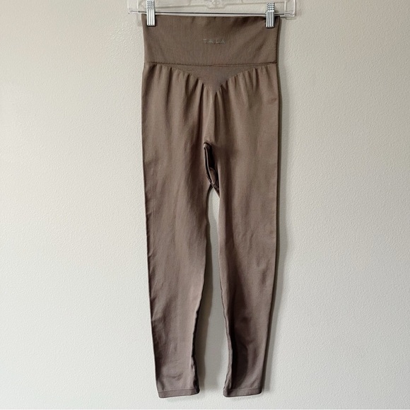 Tala by Grace Beverly Zinnia Athletic Leggings Espresso Brown Size Small NEW - Picture 7 of 12